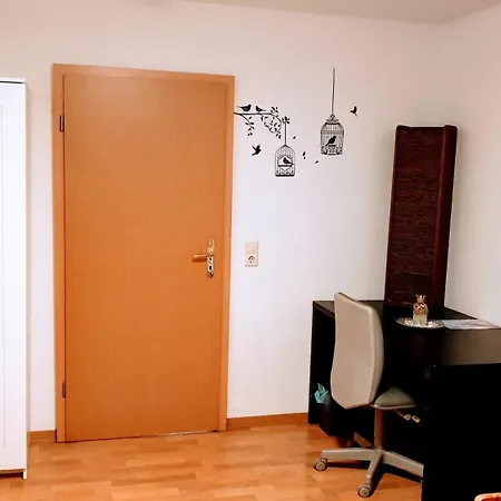 Zentrale - Gemeinschaftskueche & Badezimmer - Free Wifi Guest house *
