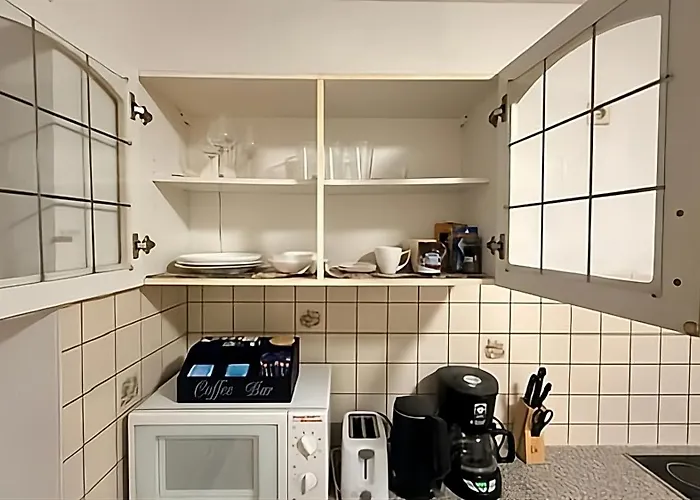 Zentrale - Gemeinschaftskueche & Badezimmer - Free Wifi Guest house